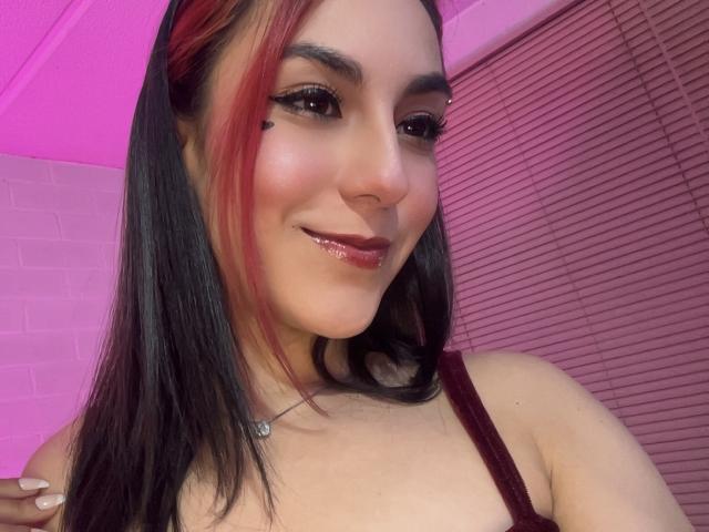 AmyStreetwise69 - сексуальная веб-камера в реальном времени - 25873789