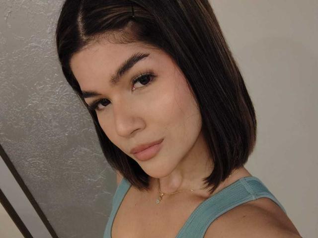 ScarlletZhen - Live sex cam - 25875929