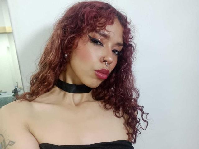 AteneaGrey - Live sex cam - 25877913