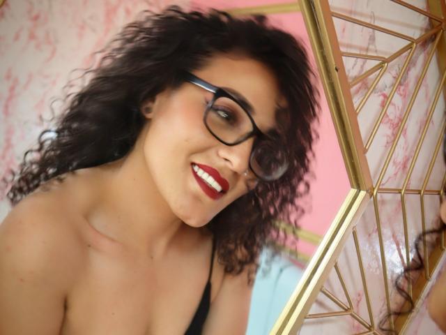 SeleneCollins - Live sexe cam - 25878181