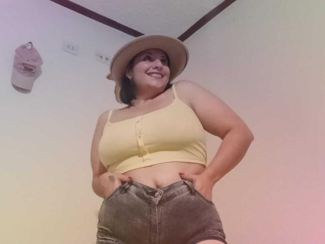 AngeleRoux - Sexe cam en vivo - 25878529