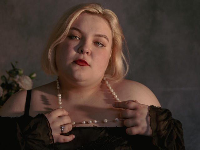 EllaBigBabe - Sexe cam en vivo - 25883777