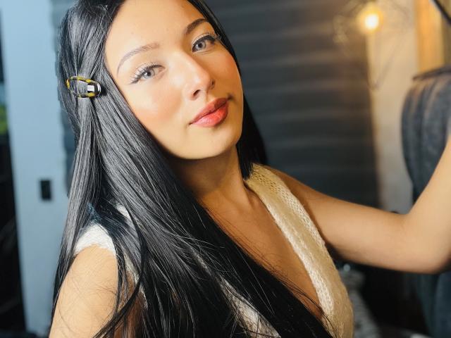 LillyTaylor - Live porno og sexkamera - 25884045