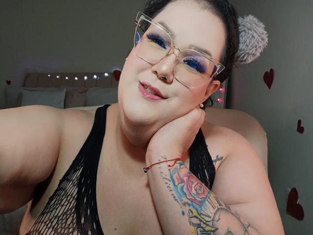 GiannaMorrys - Live porn &amp; sex cam - 25884213