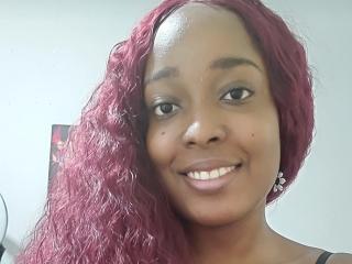 ChelseyeBonny - Live porn &amp; sex cam - 25884925