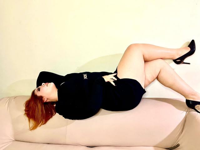 MaddyBlooms - Sexe cam en vivo - 25889925
