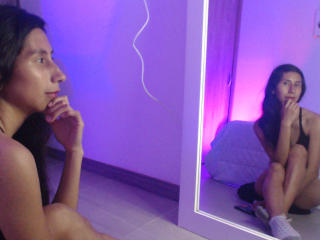 MoonLipsonx - Live porn &amp; sex cam - 25897757