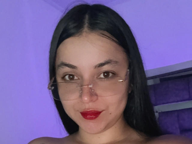 HikariChloe - Live Sex Cam - 25901561