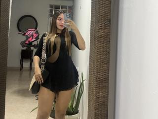 SharonKlart - Live porn &amp; sex cam - 25901985