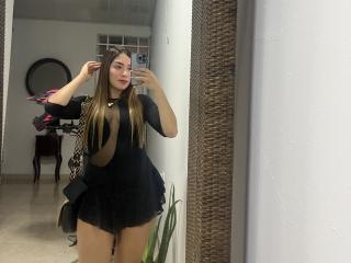 SharonKlart - Live porn &amp; sex cam - 25901993
