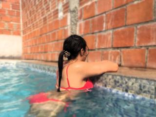 EmmaRubis - Live porn &amp; sex cam - 25904277