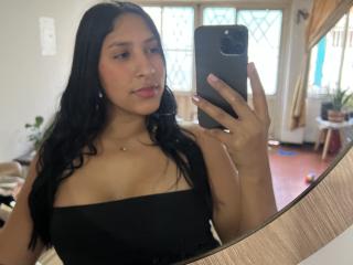 MadisonReyes - Live porn &amp; sex cam - 25906321