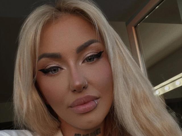 SinnersMuse - Live Sex Cam - 25907229