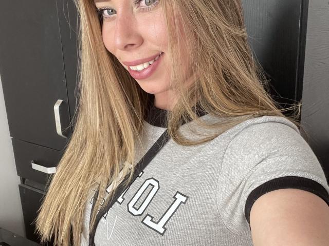 JennyLawry - Live porn &amp; sex cam - 25907461