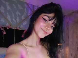 LindaWatsong - Live sex cam - 25912705