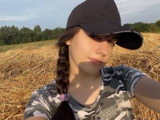 SabrinaLavv - Sexe cam en vivo - 25912789