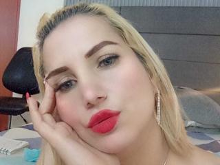 GiuliaAddams - Sexe cam en vivo - 25914837