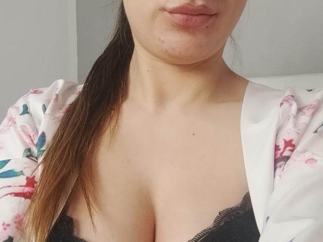 JuliaHuntis - Live sexe cam - 25915333