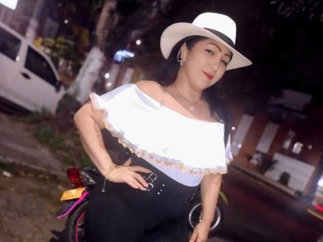 CamilaCuteHotX - Live porn &amp; sex cam - 25916933