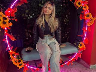 AlexaThoms - Sexe cam en vivo - 25920873