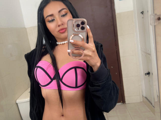 LillyTaylor - Live porn &amp; sex cam - 25922001