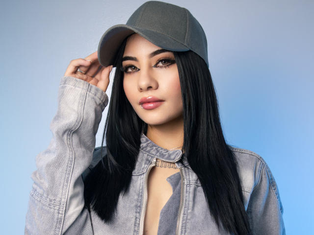 NatallieBlue - Live sex cam - 25923473