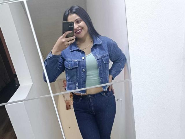 CharlotteSilvie - Sexe cam en vivo - 25924901