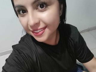 CharlotteSilvie - Live porn &amp; sex cam - 25924905