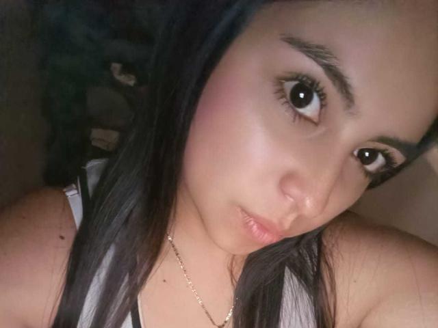 CharlotteSilvie - Sexe cam en vivo - 25924917