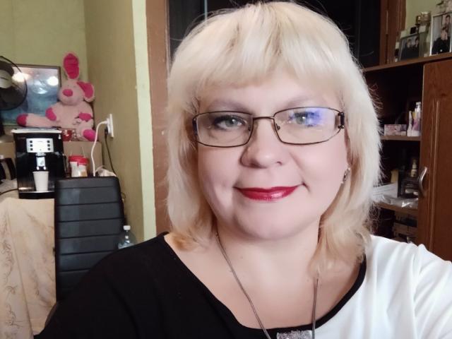 BeverlyCynia - Live porn &amp; sex cam - 25928645
