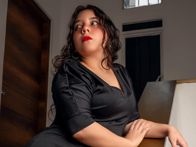 ChloeVelvet - Live porn &amp; sex cam - 25929601
