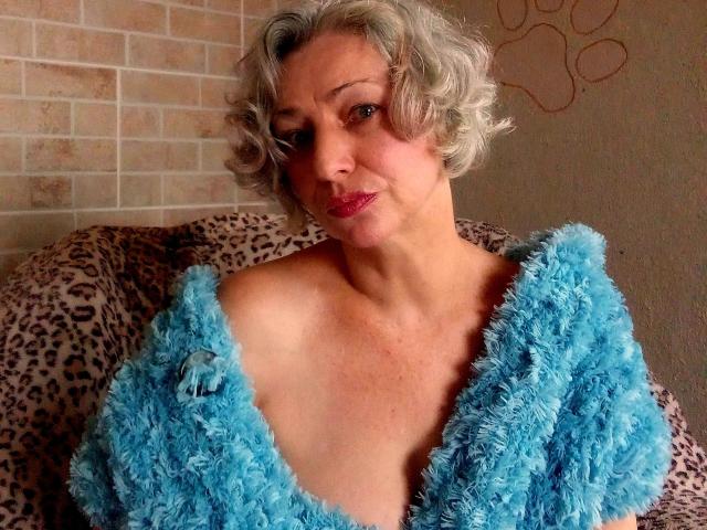 LorieCarrieFleur - Live sex cam - 25930685