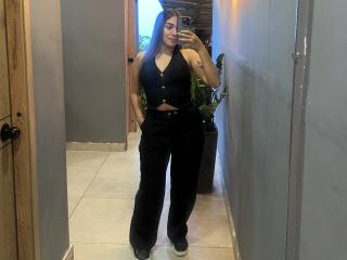 SharonKlart - Live porn &amp; sex cam - 25933769