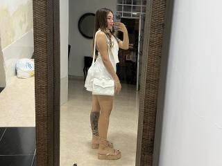 SharonKlart - Live porn &amp; sex cam - 25933845
