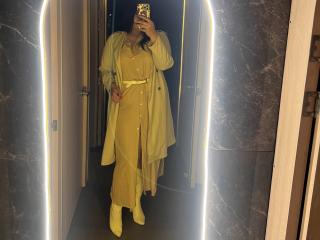ShiaraRussi - Live porn &amp; sex cam - 25940565