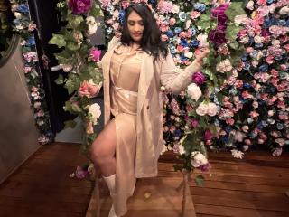 ShiaraRussi - Live porn &amp; sex cam - 25940581