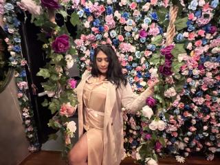 ShiaraRussi - Live porn &amp; sex cam - 25940589