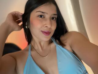 EmmaLombardi - Live porn &amp; sex cam - 25943345