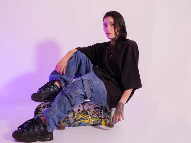 MorganWallen - Live sex cam - 25947281