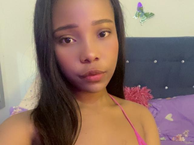 Sarithabell - Live porn &amp; sex cam - 25956981