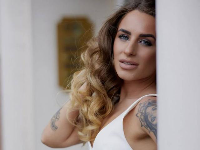 LaymaBlast - Live porn &amp; sex cam - 25957265