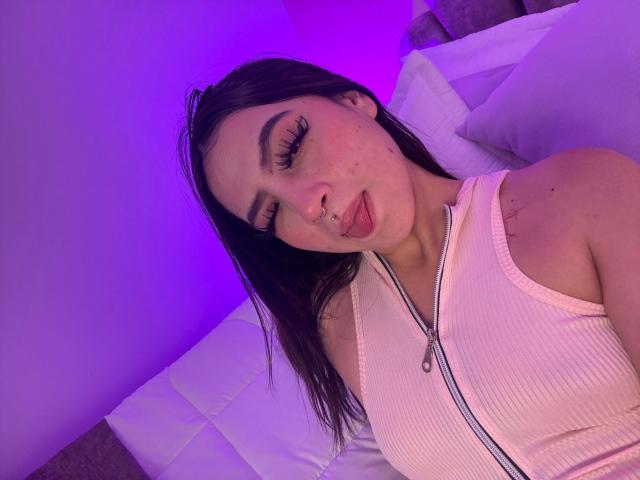 NaireaBeaumont - Live sex cam - 25961789