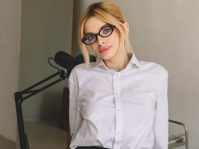 AdeleClifford - Live sex cam - 25962685