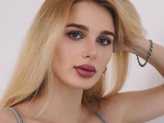 FloraDavis - Sexe cam en vivo - 25962825