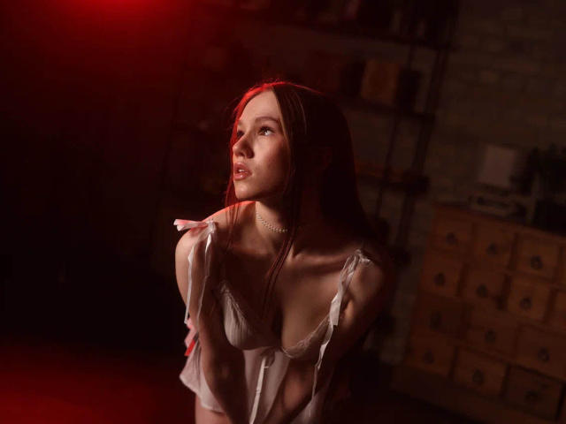 VikkiVibe - Live sex cam - 25964609