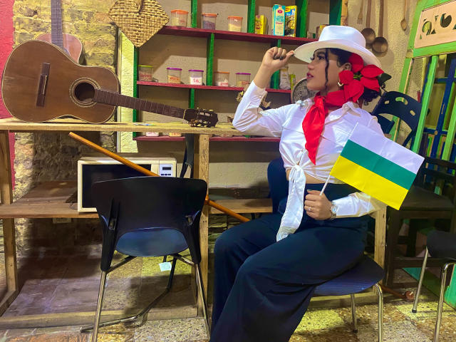 SophieSonyas - сексуальная веб-камера в реальном времени - 25966393