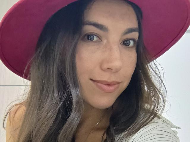 MiaReed - Live Sex Cam - 25966433