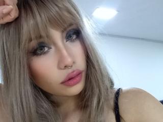 Evannia - Live porn &amp; sex cam - 25967225