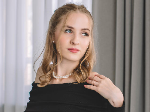 EvaDaly - Live sexe cam - 25972101