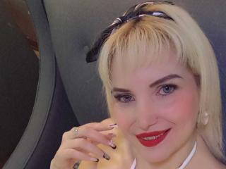 GiuliaAddams - Sexe cam en vivo - 25972269